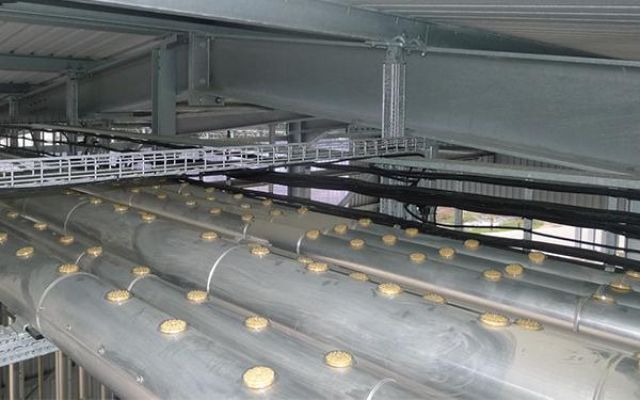 Successful application removing birds from pipes in a warehouse